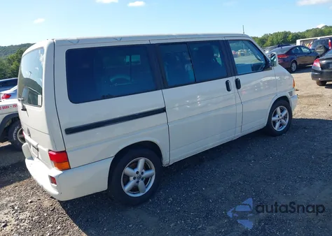2002 Volkswagen Eurovan Mv z USA, uszkodzony, nr VIN WV2MB47002H011580